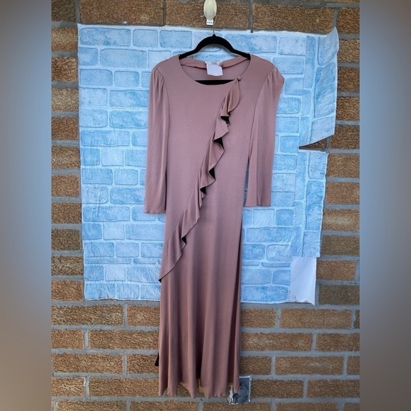 renee helga howie Dresses & Skirts - renee helga howie vintage ruffle dress size small